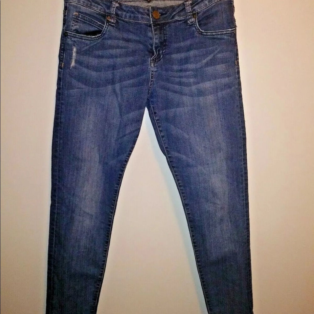 Kut from the Kloth Katy Boyfriend size 6